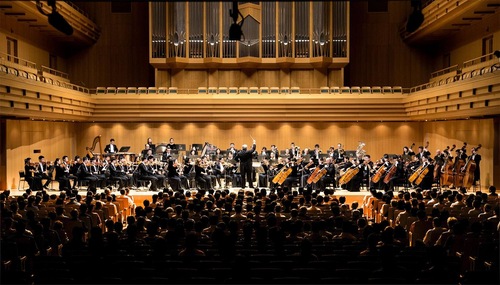 Image for article Orquesta Sinfónica de Shen Yun debuta con su Tour 2016 en Tokio, Japón