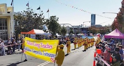 Image for article Australia: Falun Dafa presenta extraordinaria belleza en las 'calles vivas' de Blacktown, y día de desfile