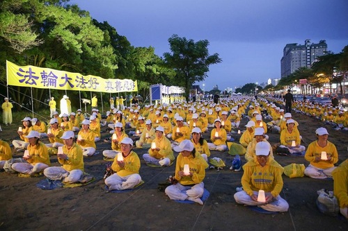 Image for article ​Vigilias con velas en el sur y el este de Taiwán: Se cumple un nuevo año de la persecución en China