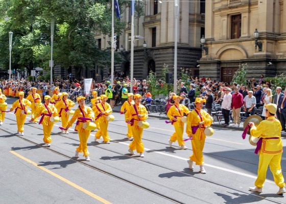 Image for article Melbourne: En el desfile del Día de Australia hay una energía pacifica