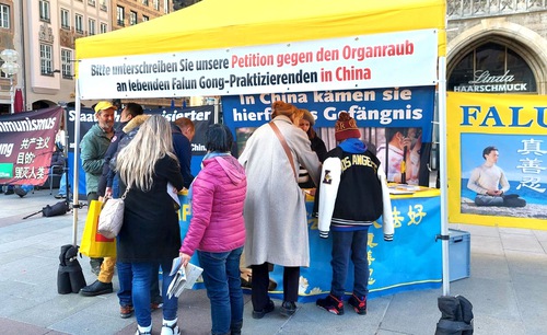 Image for article Alemania: presentando Falun Dafa en Munich