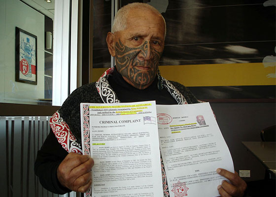 Image for article Nueva Zelanda: Jefe Maorí presenta demanda contra Jiang Zemin (Fotos)