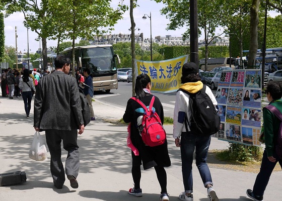 Image for article De la injuria al respeto: un cambio en los turistas chinos en París, Francia