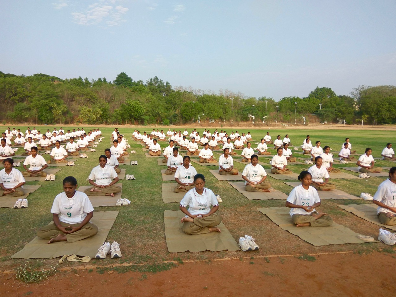 Image for article India: Enseñando Falun Dafa a aspirantes y nuevos oficiales de policía en Andhra Pradesh