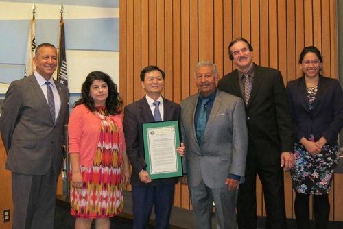 Image for article Los Ángeles, California: Hawaiians Gardens aprueba proclamación condenando la sustracción forzada de órganos de China