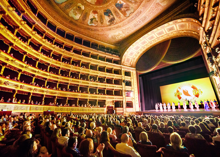 Image for article ​Asistentes al teatro en Italia estiman la realización artística y la dedicación de Shen Yun: 