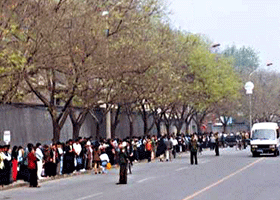 Image for article ​Video de Minghui: La Apelación Pacífica del 25 de Abril