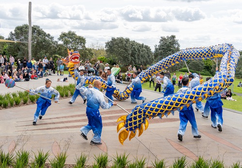 Image for article ​Nueva Zelanda: Falun Dafa es bienvenido en el Jardín Botánico de Auckland