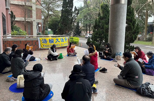 Image for article ​Taiwán: Práctica en grupo a primera hora de la mañana en Taoyuan
