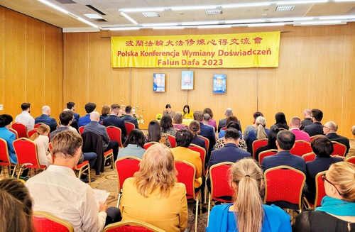 Image for article Varsovia, Polonia: El Fahui de Falun Dafa fomenta el mejoramiento en la cultivación