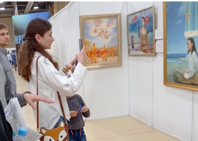 Image for article Rusia: más de diez mil admiradores de arte aprecian las obras de la Exposición Internacional El arte de Verdad-Benevolencia-Tolerancia