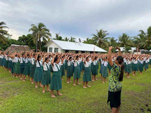 Image for article Practicantes de Nueva Zelanda llevan Falun Dafa a Samoa