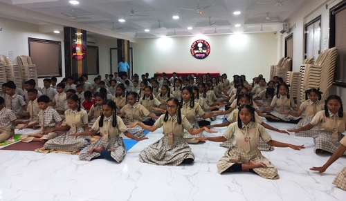 Image for article India: La gente quiere aprender Falun Dafa en el Día Internacional del Yoga