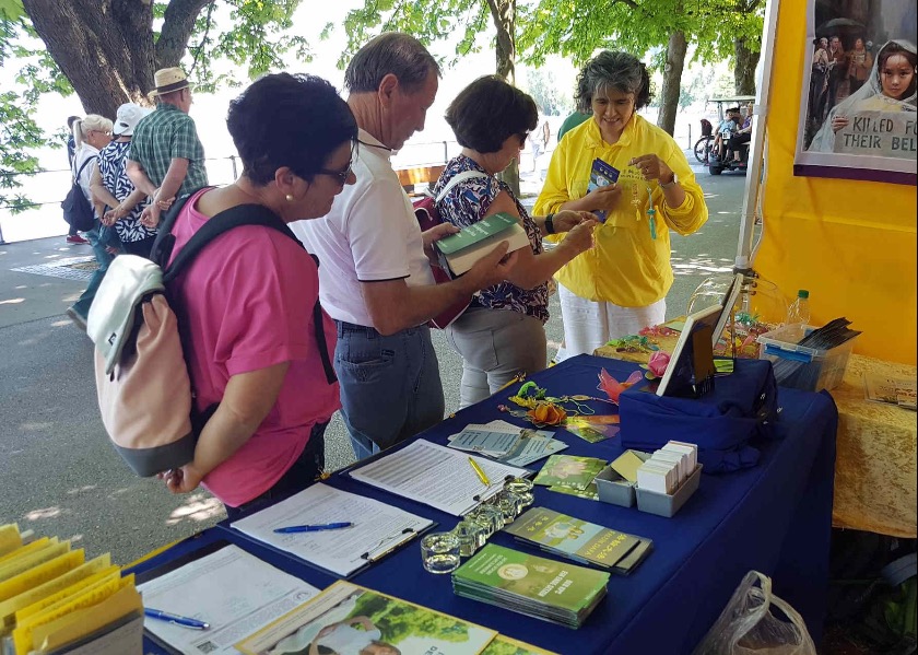Image for article ​Austria y Alemania: Presentación de Falun Dafa a orillas del Lago Constanza