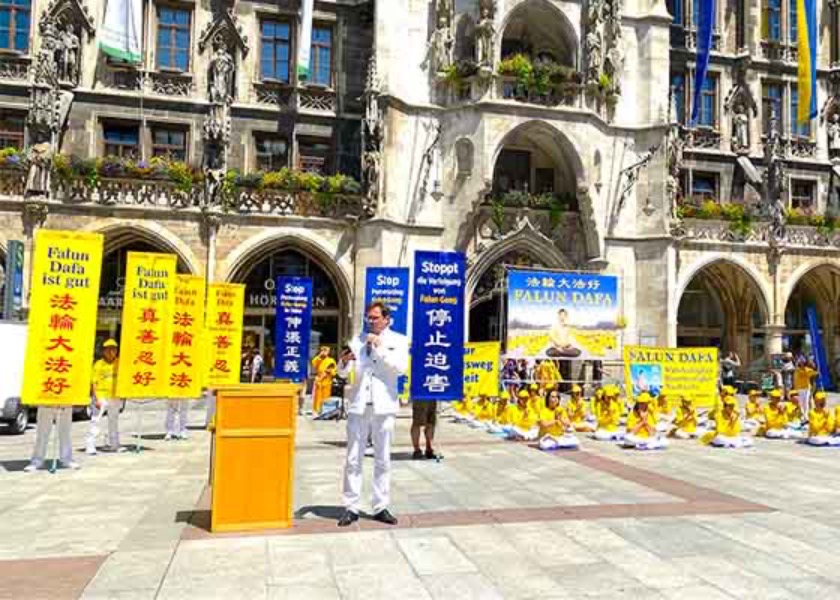Image for article Alemania: Los políticos envían cartas de apoyo mientras los practicantes de Falun Gong se manifiestan para protestar por 24 años de persecución