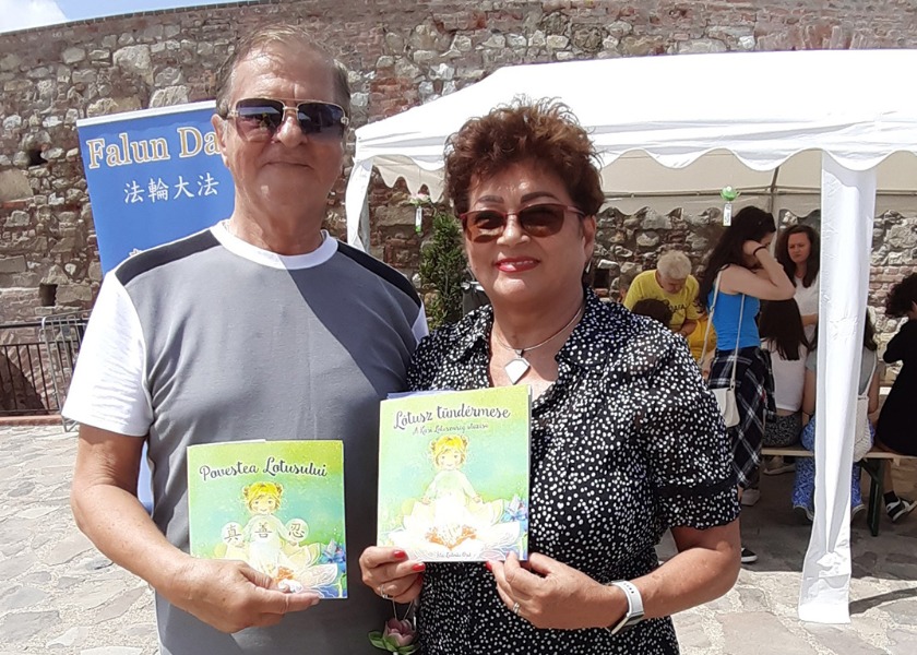 Image for article Rumania: Presentación de Falun Dafa en el Festival de Oradea