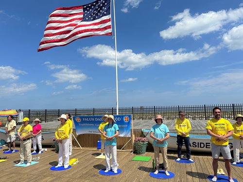 Image for article Nueva Jersey: Presentando Falun Dafa en la costa de Jersey