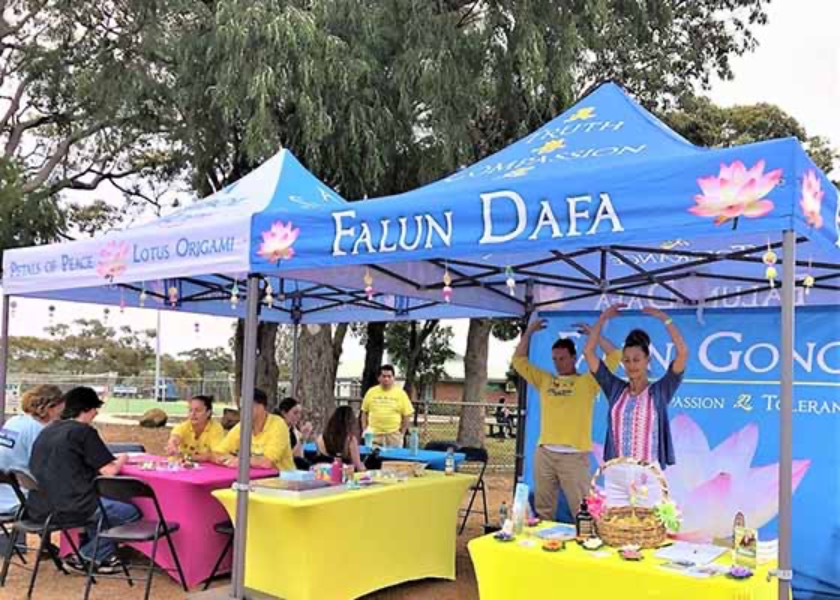 Image for article Australia: Los principios de Falun Dafa apreciados en la feria agricultural de Margaret River