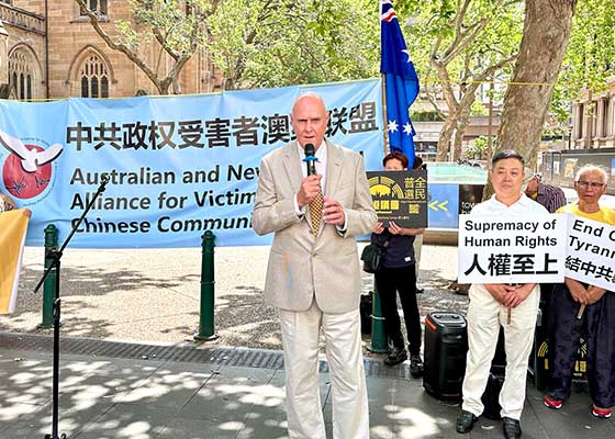 Image for article Sídney, Australia: Practicantes de Falun Dafa se dirigen a la manifestación del Día Internacional de los Derechos Humanos