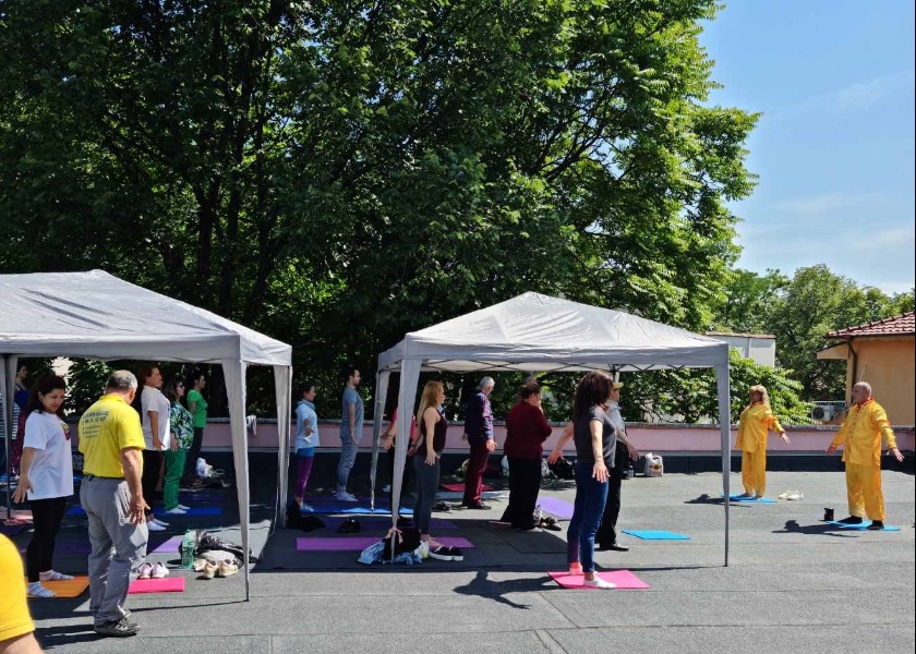 Image for article Bulgaria: Falun Dafa premiado en el Festival de la Salud en Plovdiv