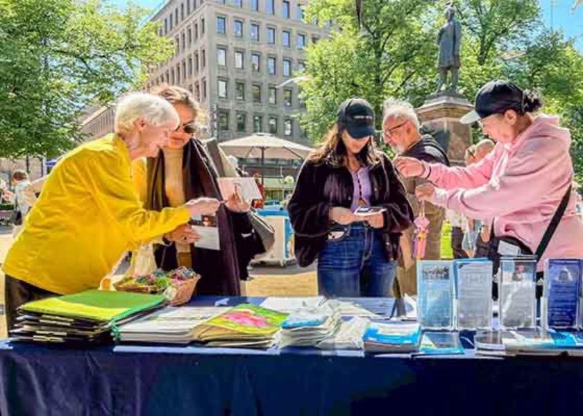 Image for article Finlandia: Presentando Falun Dafa al público el día de Helsinki