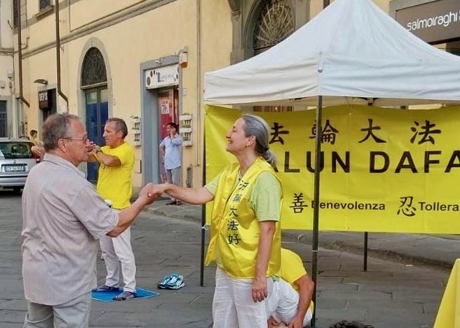 Image for article Italia: generando conciencia sobre la persecución a Falun Gong en China