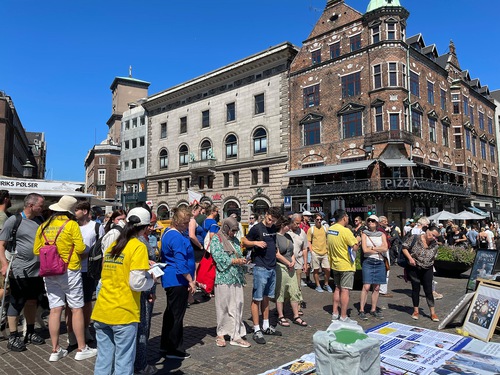 Image for article Dinamarca: Los practicantes piden el fin de la persecución del PCCh a Falun Dafa durante los eventos en Copenhague