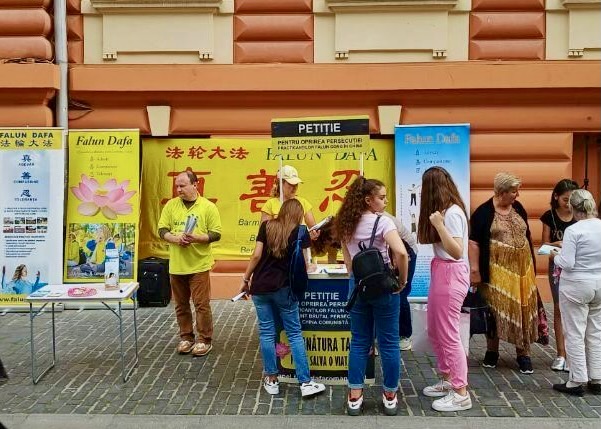 Image for article Rumania: Historias de cinco años en la calle República