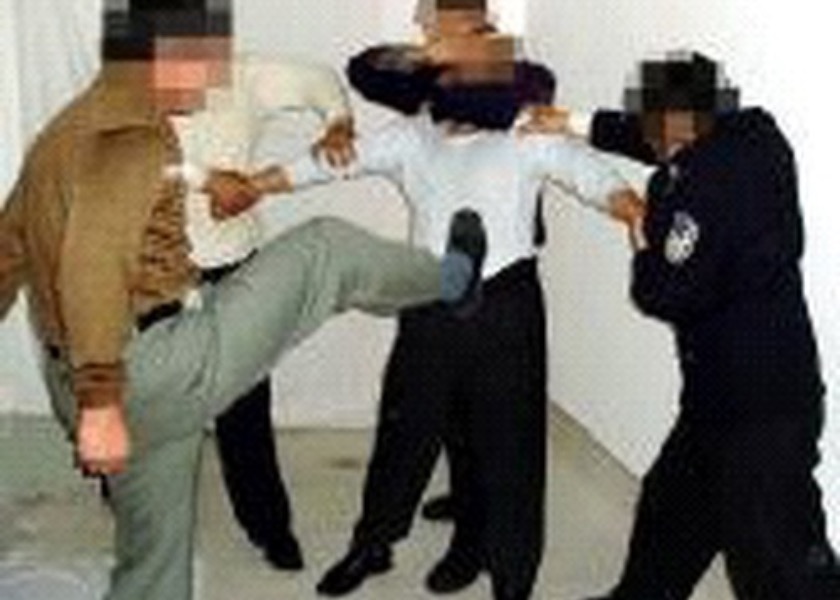 Image for article Hombre de 34 años de Harbin sufrió 7 años de brutal tortura en prisión