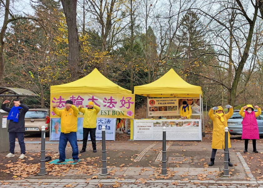 Image for article Francia: Una manifestación pacífica frente al Consejo de Europa exige el fin de la persecución del PCCh contra Falun Gong