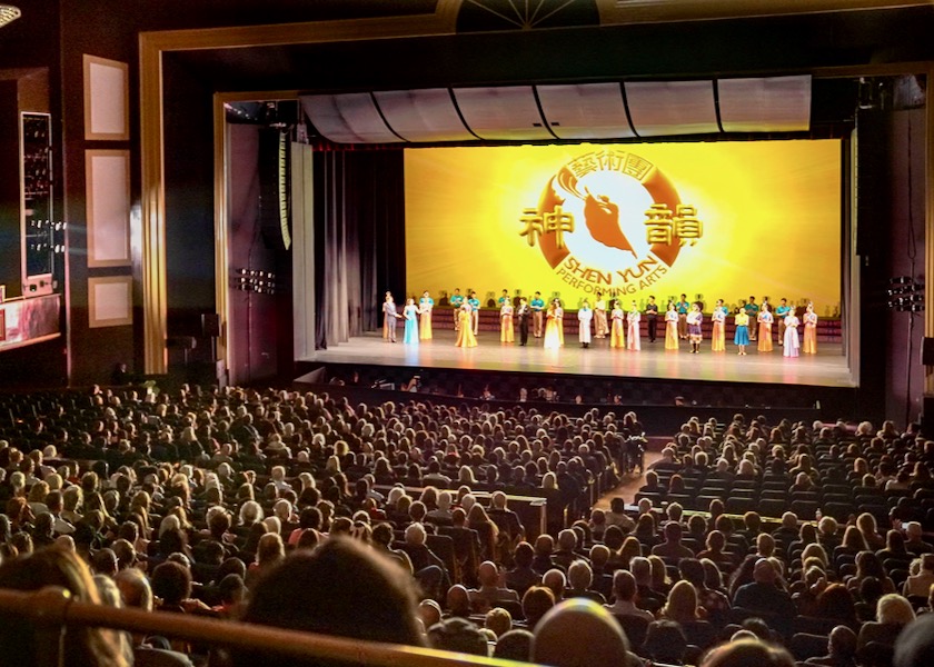 Image for article Shen Yun conmueve a los espectadores de las Seis Naciones: «Un nuevo nivel artístico»