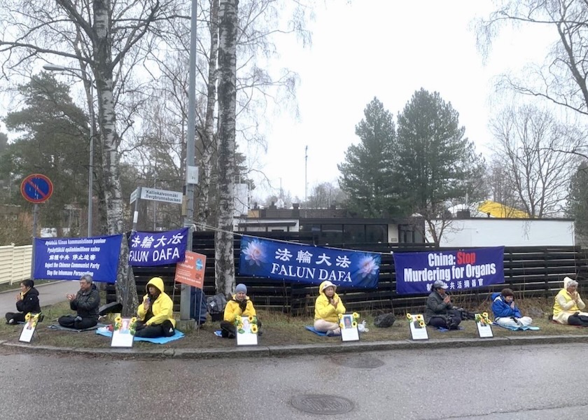 Image for article Finlandia: Actividades en Helsinki conmemoran los 26 años de la Apelación del 25 de abril