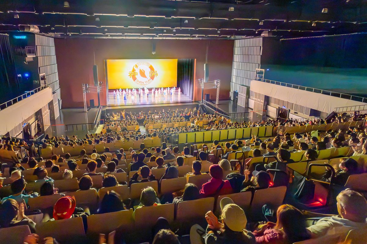 Image for article Shen Yun concluye su gira por Taiwán en Taoyuan: «Un retorno a la verdad, la bondad y la belleza»