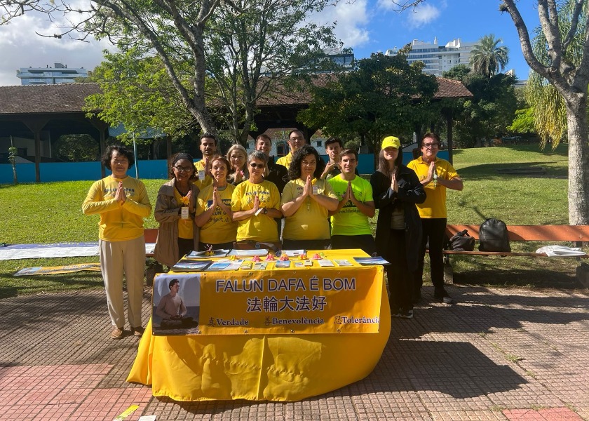 Image for article Brasil: Practicantes y público celebran el Día Mundial de Dafa