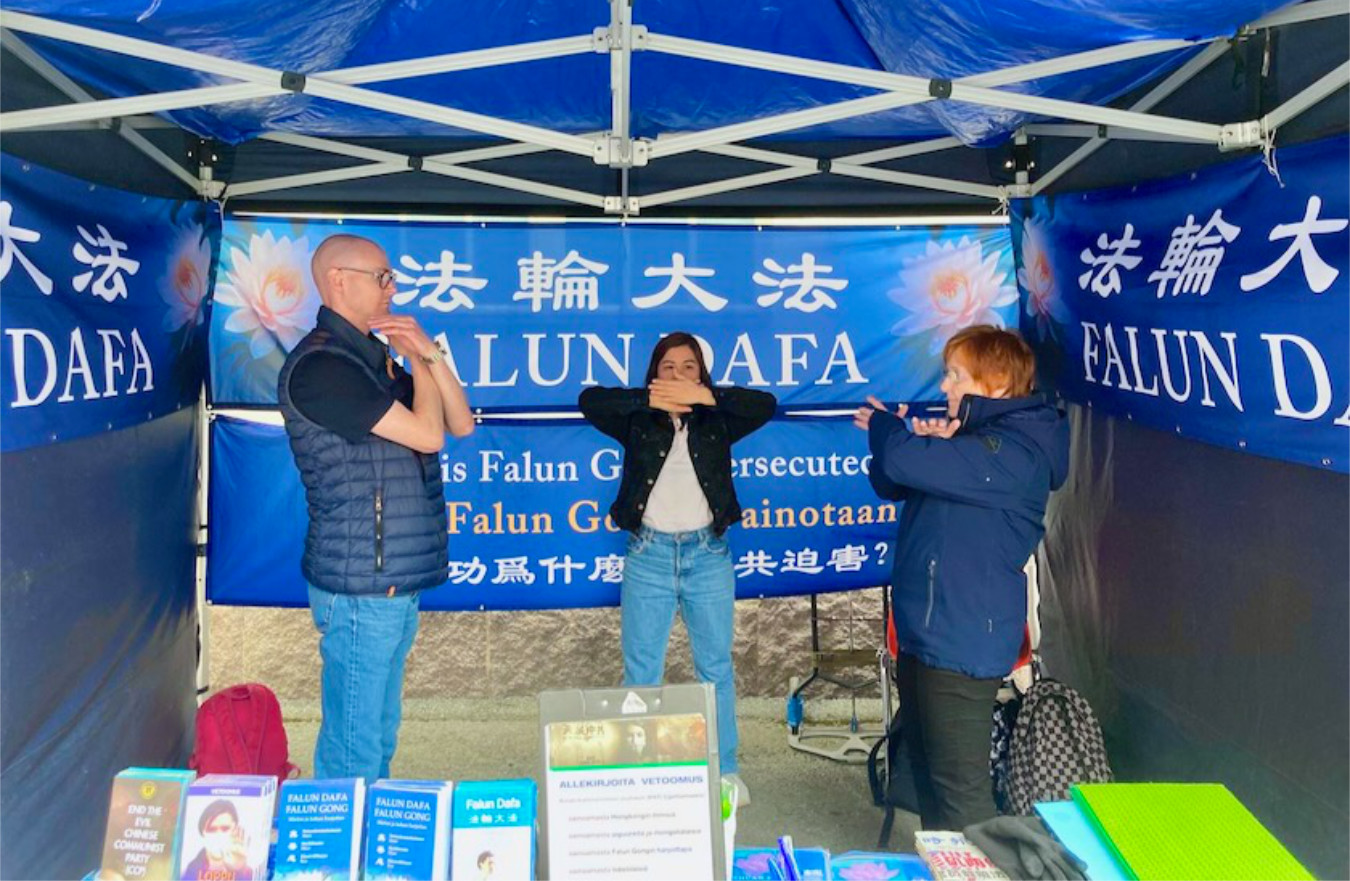 Image for article Practicantes de Falun Dafa difunden la verdad en la tercera ciudad más grande de Finlandia
