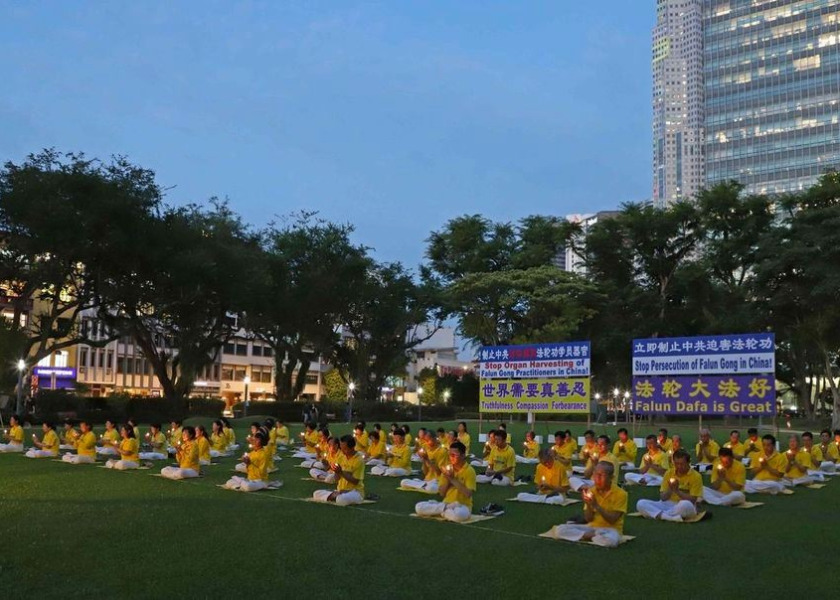 Image for article Singapur: Actividades conmemoran 26 años de esfuerzos pacíficos para poner fin a la persecución a Falun Gong