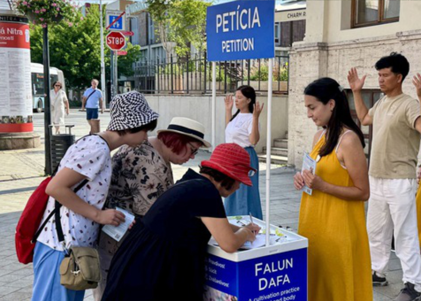 Image for article Eslovaquia: Una campaña de peticiones genera muestras de apoyo a Falun Dafa