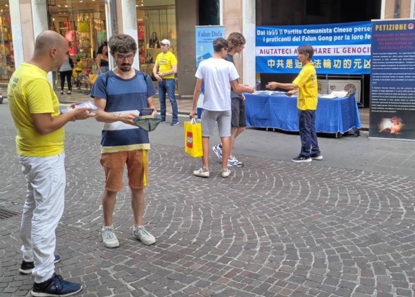 Image for article Italia: Eventos en todo el país piden ayuda para poner fin a la persecución en China