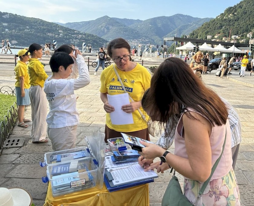 Image for article Italia: Presentación de Falun Dafa en cuatro ciudades