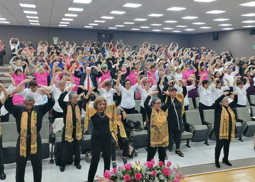 Image for article México: Presentación de Falun Dafa en una celebración en la Ciudad de México