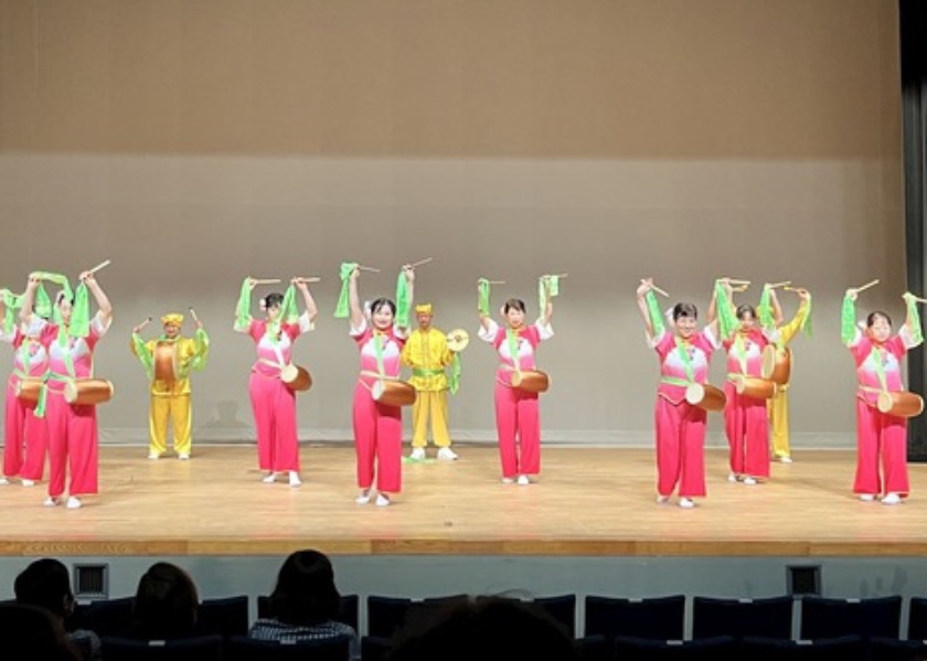 Image for article Japón: La gente conoce sobre Falun Dafa durante un evento de intercambio internacional