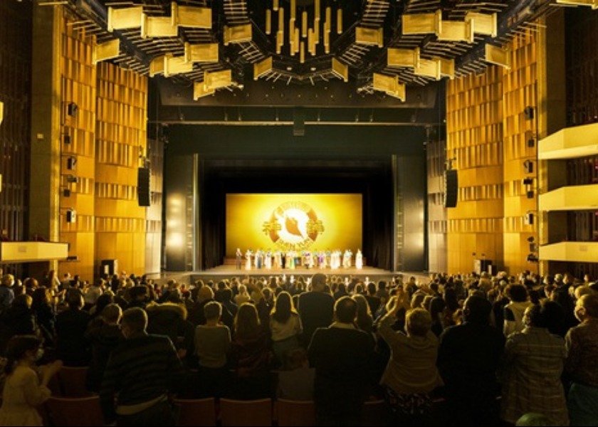 Image for article Congresista estadounidense felicita a Shen Yun