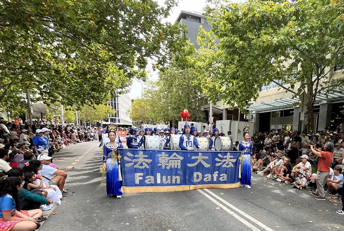 Image for article Australia: Falun Dafa en el Festival Nacional Multicultural de Canberra