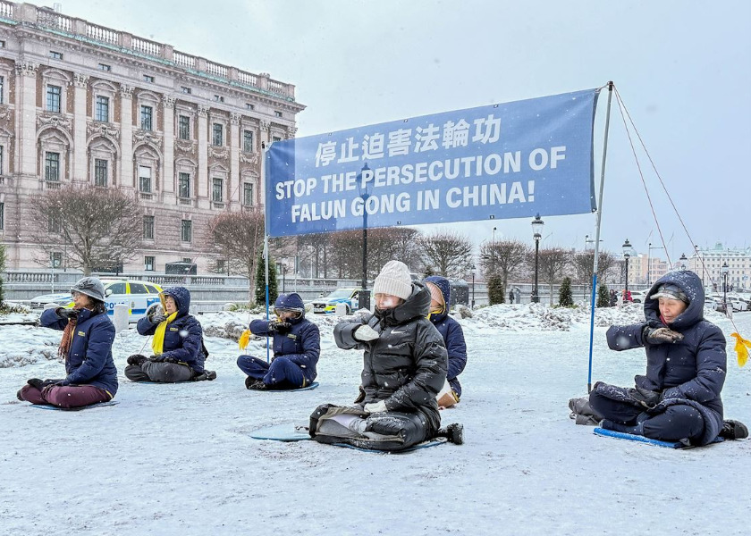 Image for article Practicantes suecos generan conciencia sobre la persecución en Año Nuevo