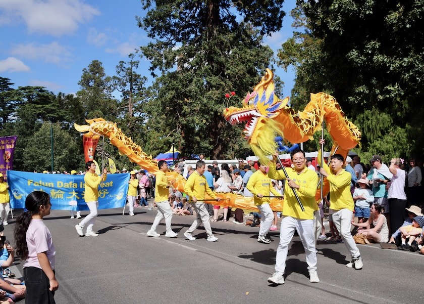 Image for article Australia: Falun Dafa es apreciado en el Festival de Begonias de Ballarat