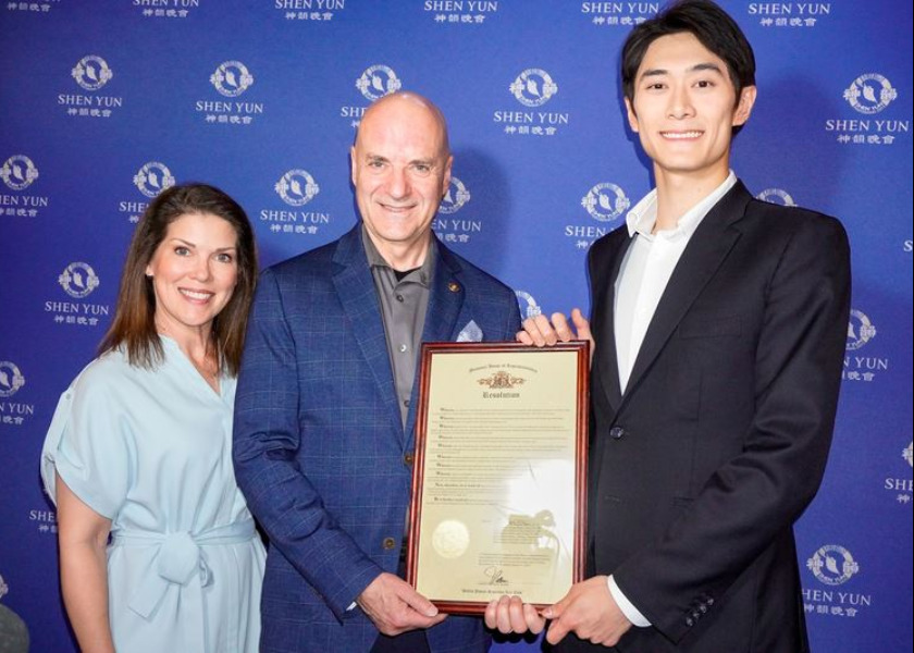 Image for article Público de todos los continentes aplaude el arte y el coraje de Shen Yun (Parte 2)