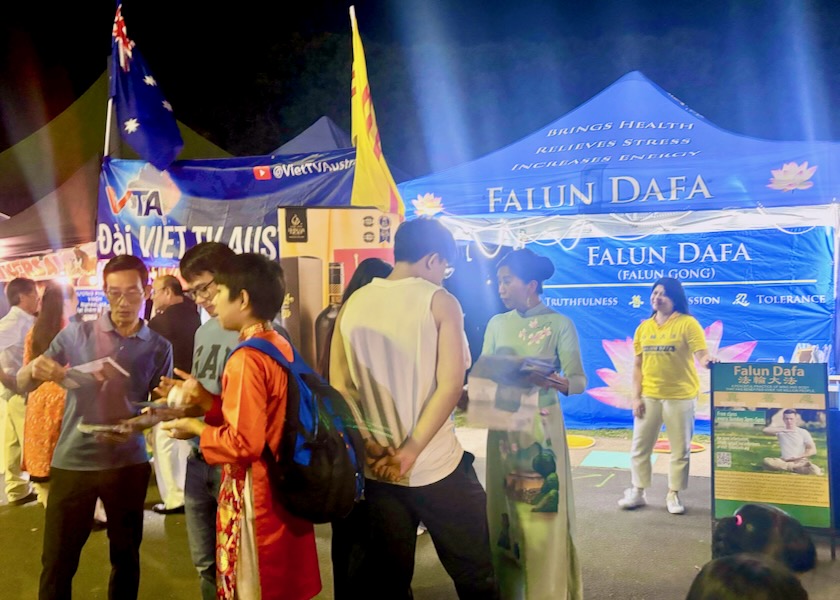Image for article Brisbane, Australia: Las enseñanzas de Falun Dafa son bienvenidas durante la celebración del Año Nuevo Chino