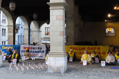 Image for article Suiza: Senador apoya manifestación de practicantes en conmemoración de la Apelación Pacífica del 25 de Abril