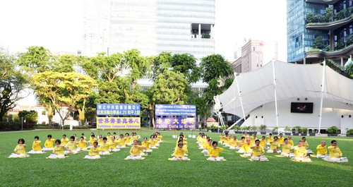 Image for article Singapur: Practicantes de Dafa conmemoran la Apelación Pacífica  del 25 de Abril