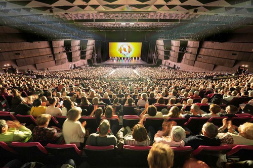 Image for article Audiencias de todo el mundo resuenan con los valores presentados por Shen Yun: “Un mensaje bello y puro”